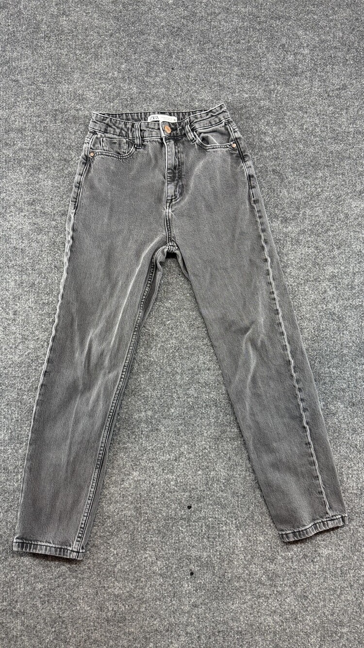 Zara Jeans Womens 4 Gray Charcoal Wash High Rise Tapered Leg Denim Pants